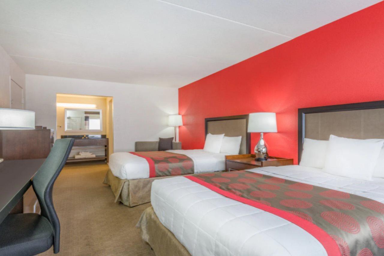 Ramada By Wyndham Albuquerque Airport Otel Dış mekan fotoğraf
