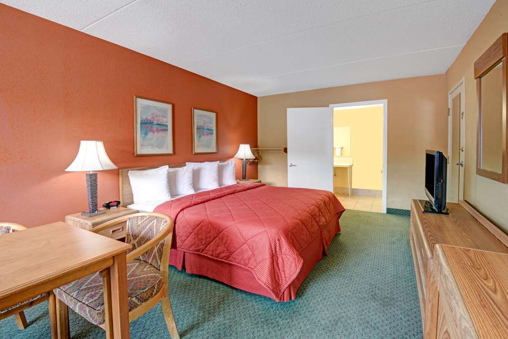 Ramada By Wyndham Albuquerque Airport Otel Oda fotoğraf