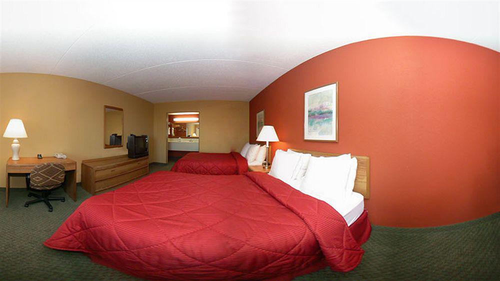 Ramada By Wyndham Albuquerque Airport Otel Dış mekan fotoğraf